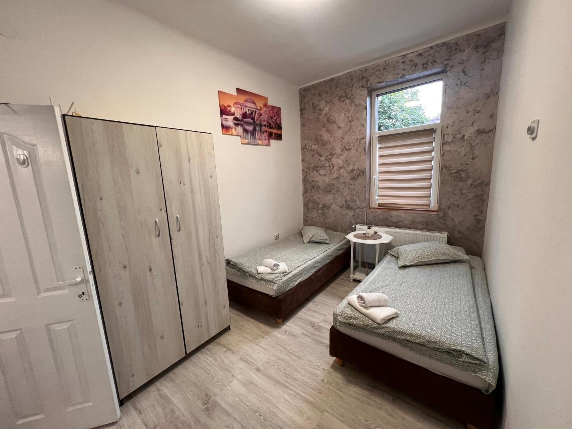 Little Bistro House Bed & Breakfast Targu Mures Exterior photo